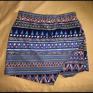 Tribal print mini skirt